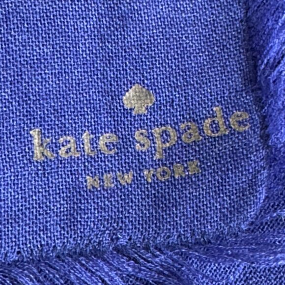 Kate Spade New York Wool Fringed Scarf With "Live Fully" Embroidery & Green - Picture 2 of 6